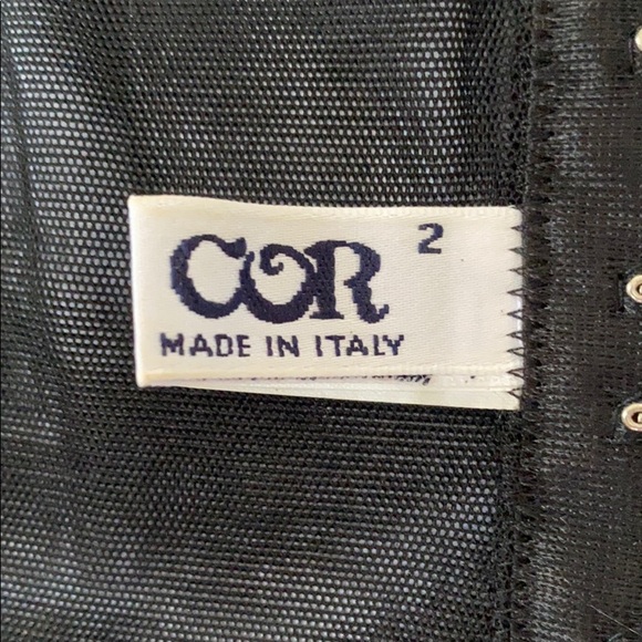 Made in Italy 🇮🇹 Black and Red Lace Bustier - Picture 3 of 8